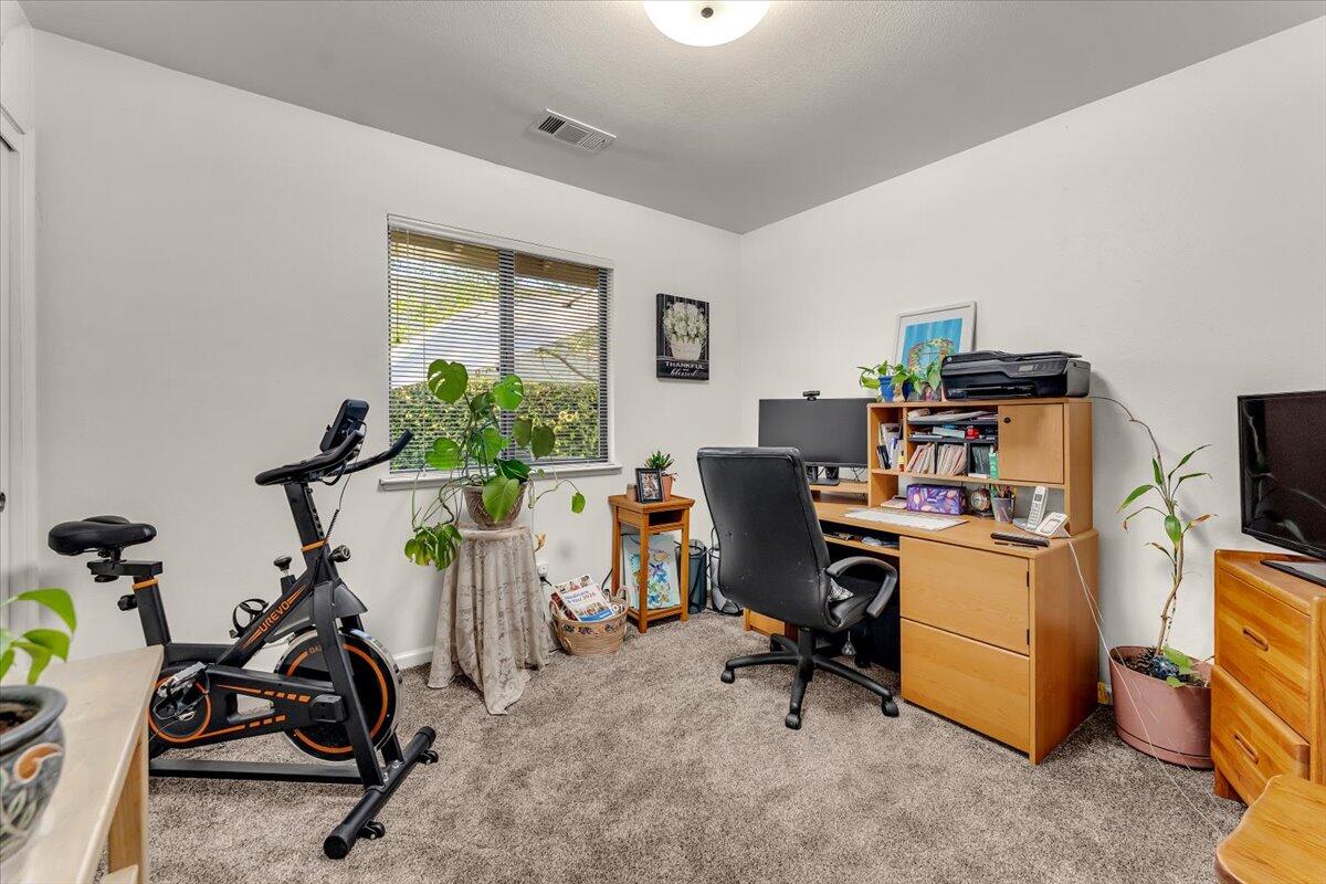 2861 Shotwick Trail Redding, CA 96002 - Photo 21 of 47 22-DSC02747