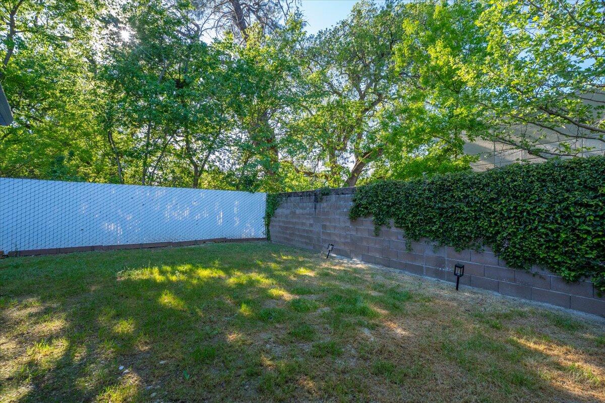 2861 Shotwick Trail Redding, CA 96002 - Photo 29 of 47 29-2861 Shotwick Trl - E-15