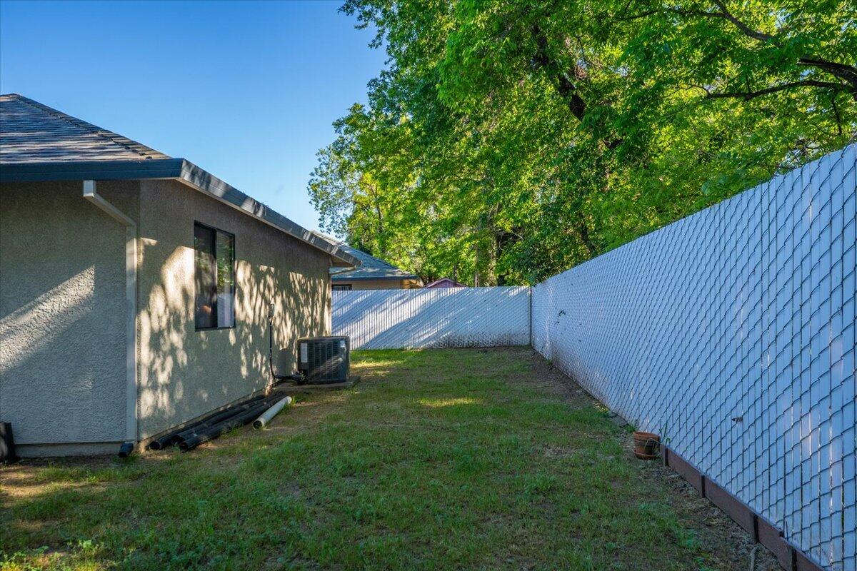 2861 Shotwick Trail Redding, CA 96002 - Photo 31 of 47 31-2861 Shotwick Trl - E-17