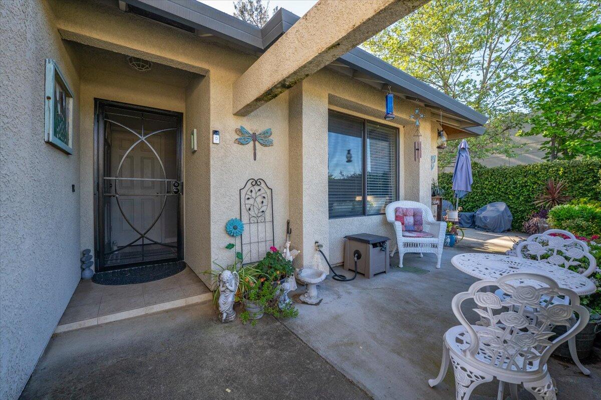 2861 Shotwick Trail Redding, CA 96002 - Photo 4 of 47 05-2861 Shotwick Trl - E-21