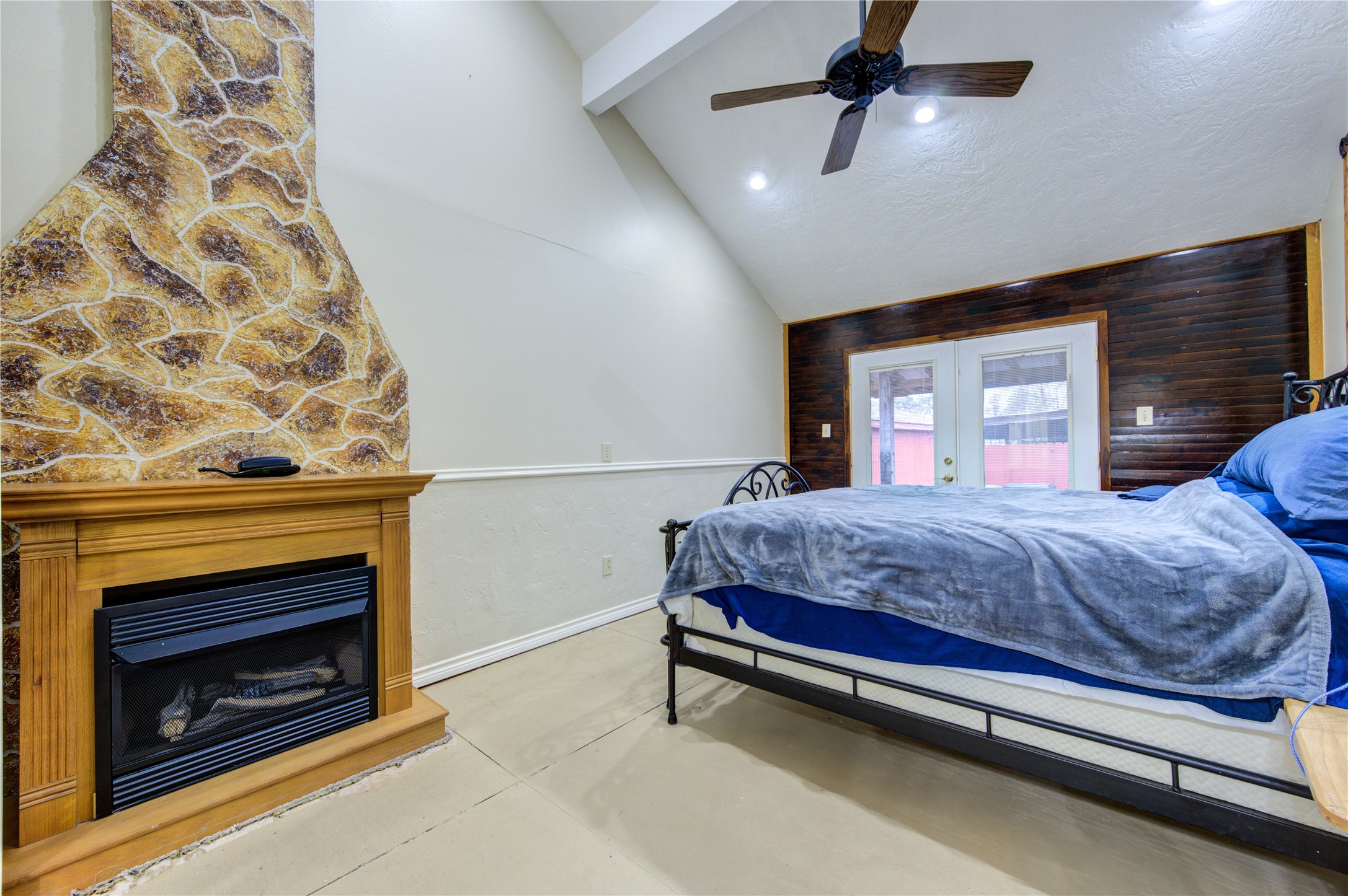 11217 Todd Street Houston, TX 77055 - Photo 24 of 49 Bedroom/Office
