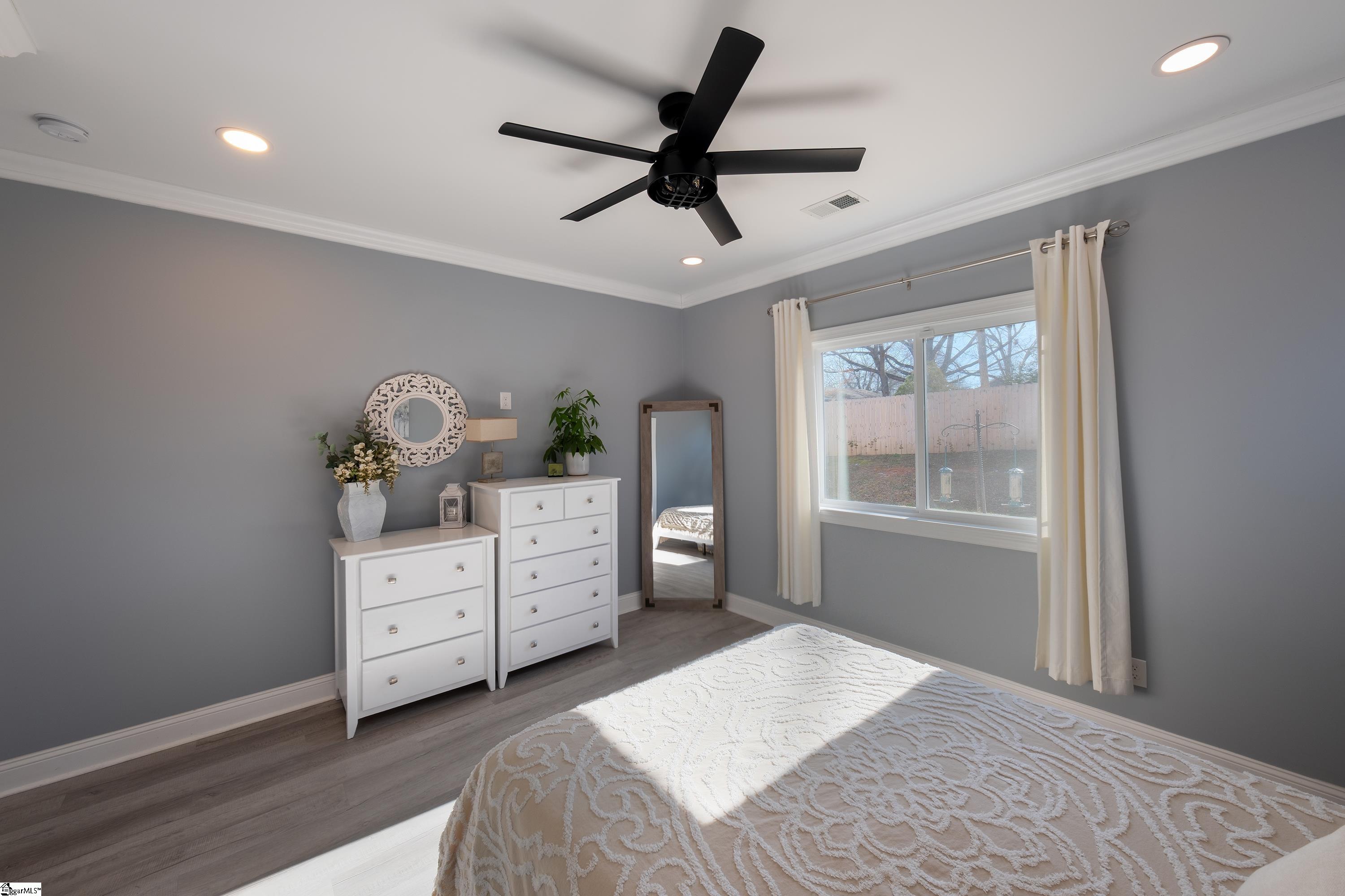 206 East Tucker Street Landrum, SC 29356 - Photo 8 of 20