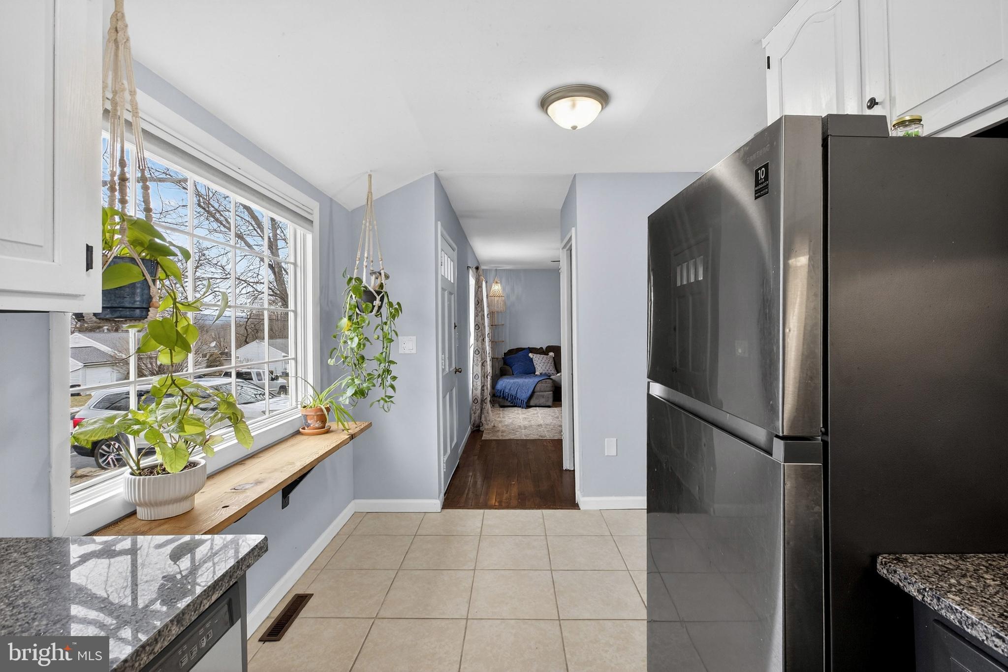 135 Riverview Road Phillipsburg, NJ 08865 - Photo 13 of 37