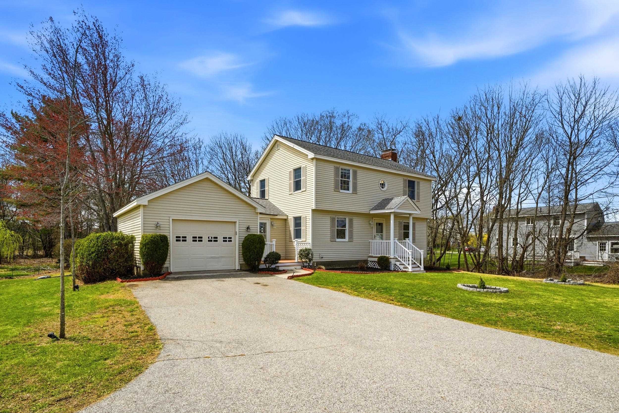 243 Winnacunnet Road Hampton, NH 03842 - Photo 2 of 41