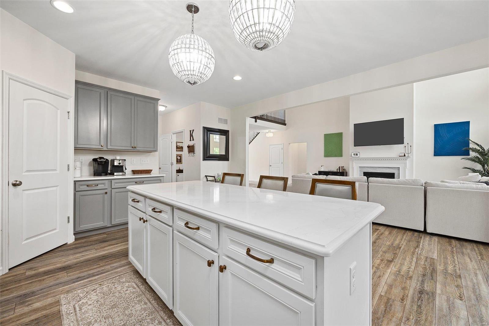 17655 Rockwood Arbor Drive Eureka, MO 63025 - Photo 13 of 51