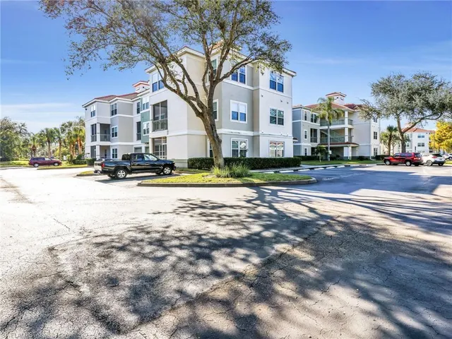 $290,000 | 23710 Walden Center Drive, Unit 104, Estero, FL 34134