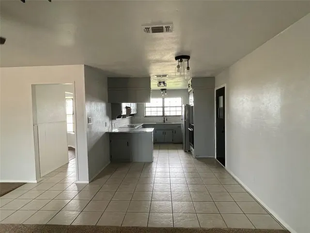 $4,000 | 4203 Weiland Road, Weatherford, TX 76088