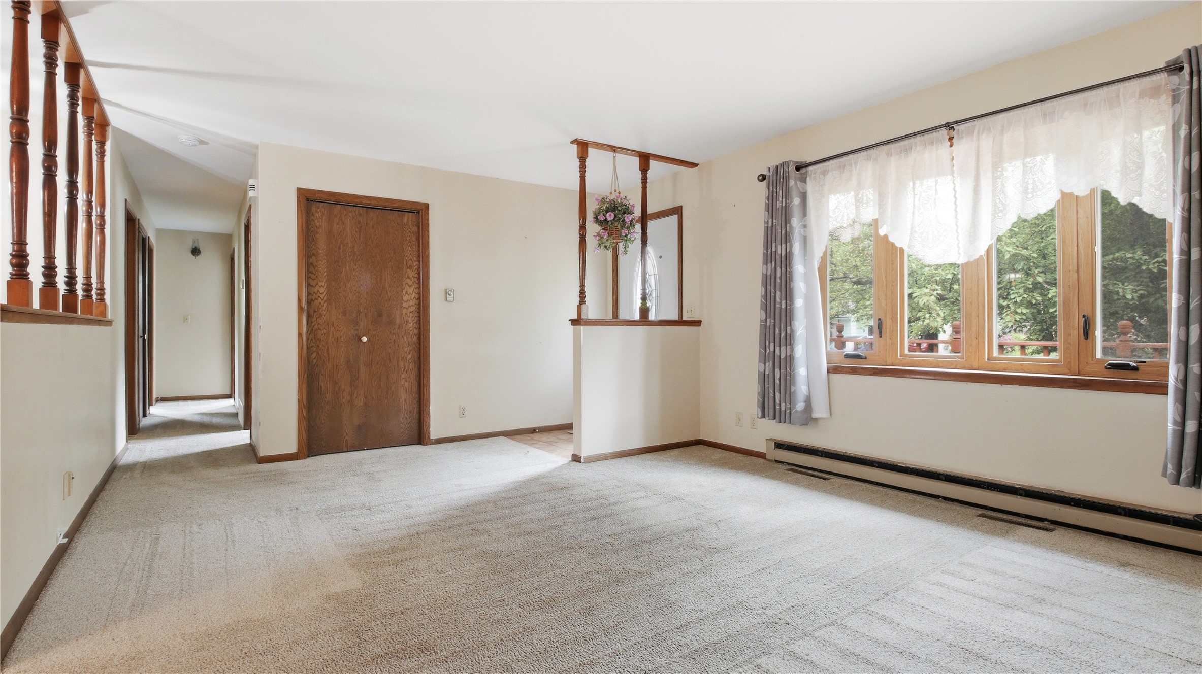 1413 Raedel Road Eau Claire, WI 54703 - Photo 8 of 28