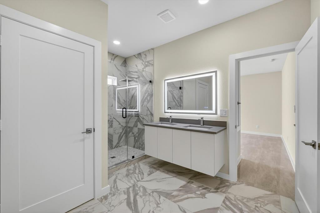 119 Rolston Road Irving, TX 75060 - Photo 22 of 30