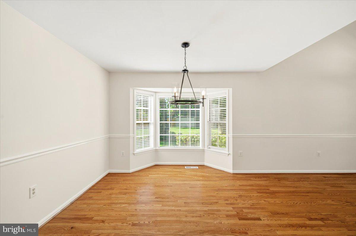 7928 Gambrill Court Springfield, VA 22153 - Photo 8 of 39 Dining Room
