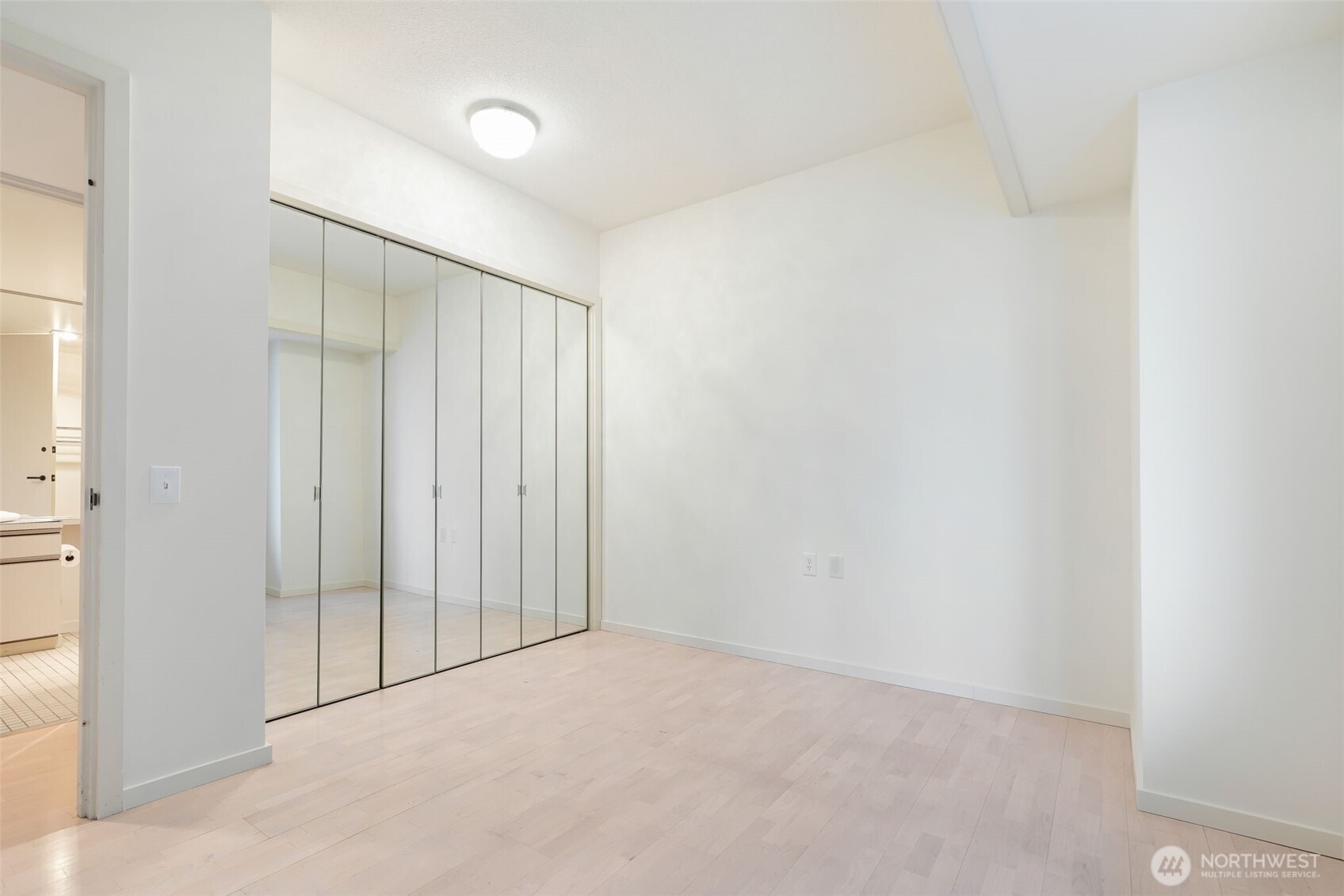 98 Union Street, Unit 408 Seattle, WA 98101 - Photo 20 of 30