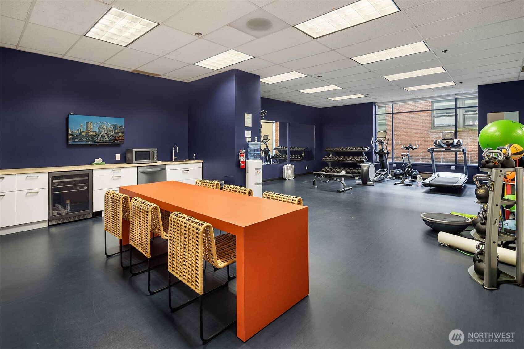 98 Union Street, Unit 408 Seattle, WA 98101 - Photo 26 of 30