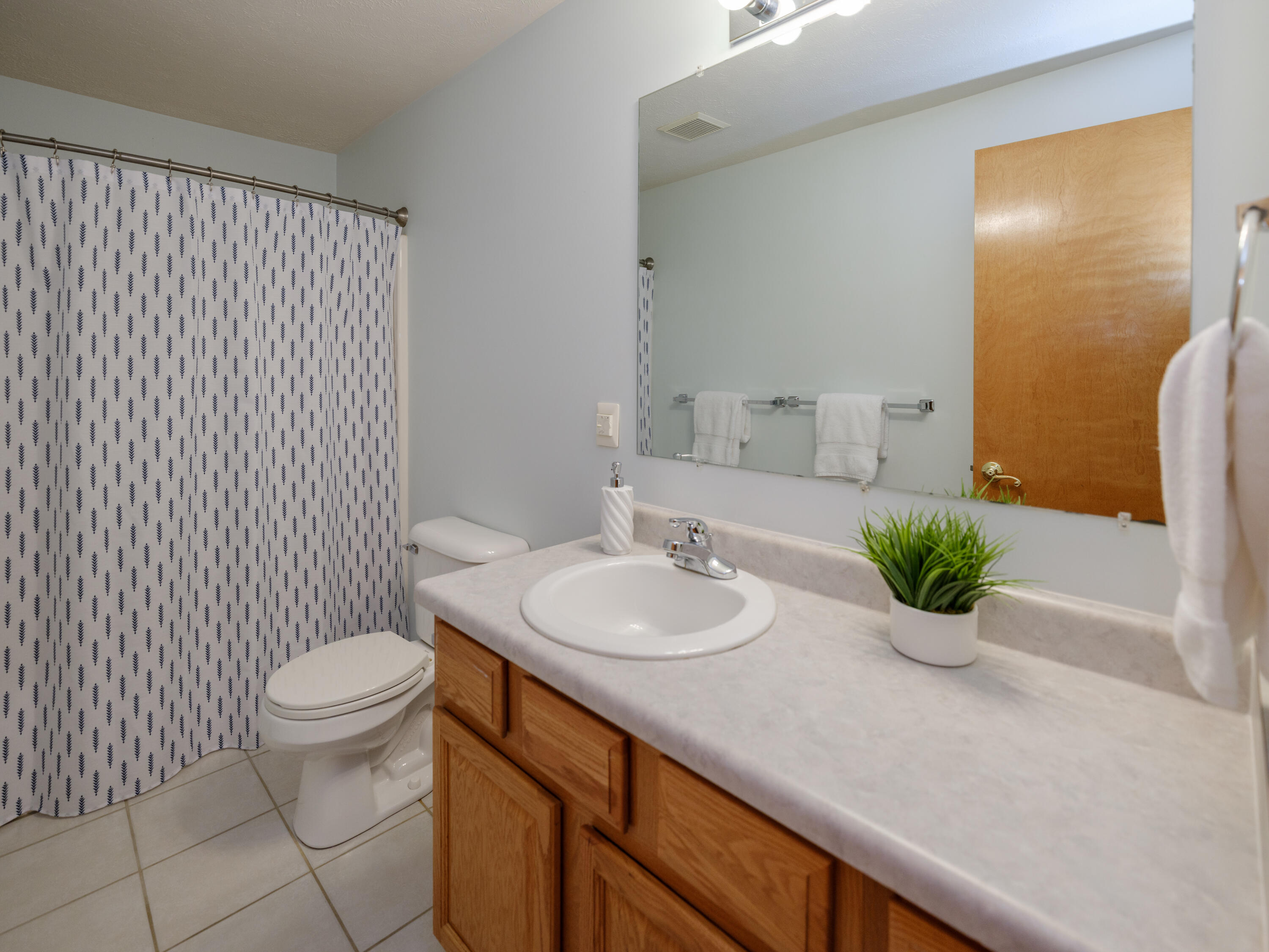1042 Hunter Ridge Battle Creek, MI 49017 - Photo 28 of 47 1042 Hunters Ridge-127
