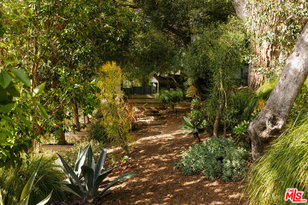 43 Haldeman Road Santa Monica, CA 90402 - Photo 36 of 42