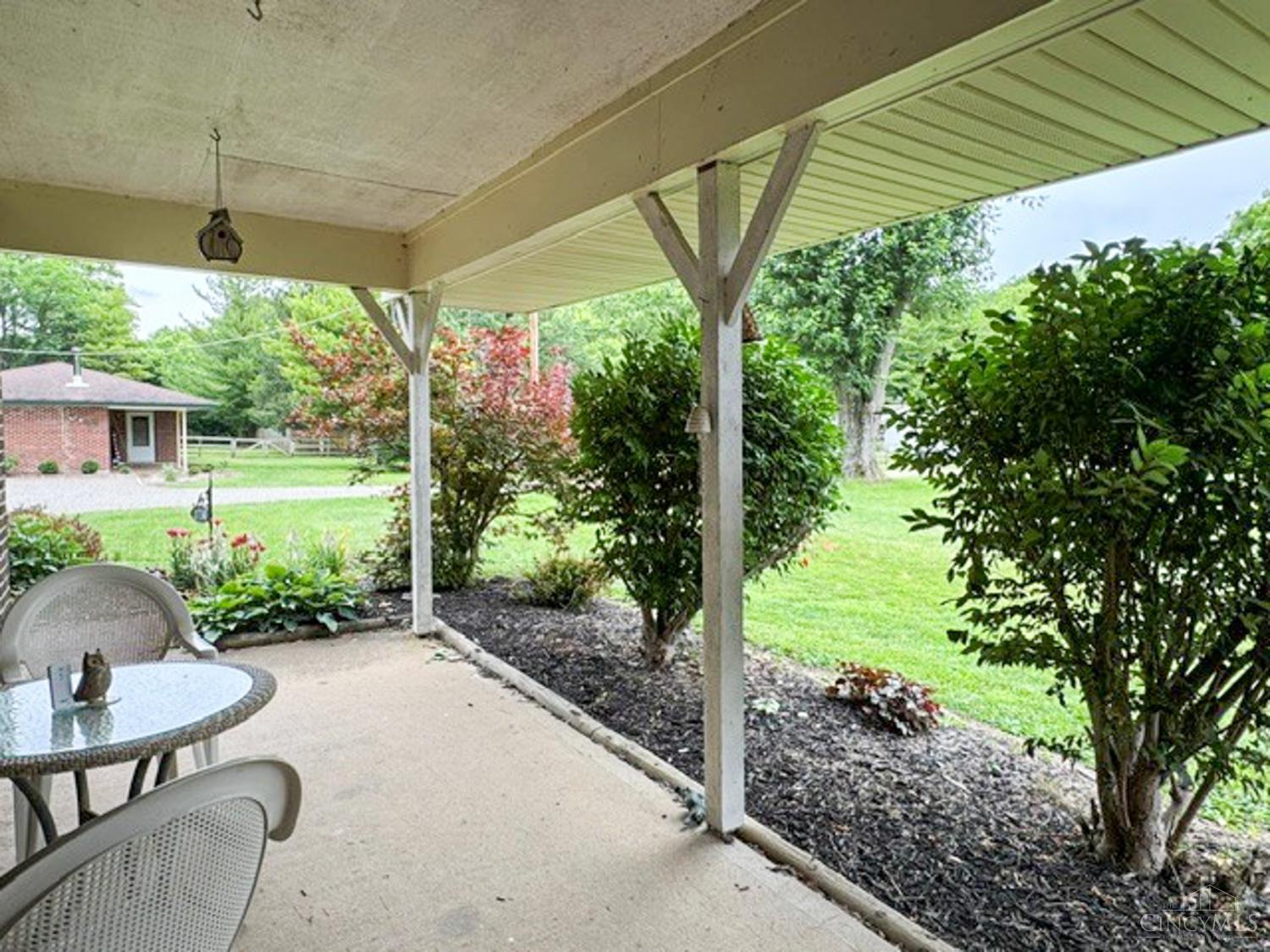 1730 South Weaver Road Okeana, OH 45053 - Photo 2 of 23