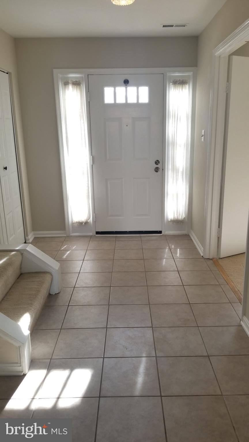 7384 Rokeby Drive Manassas, VA 20109 - Photo 2 of 20 Gallery Image 2