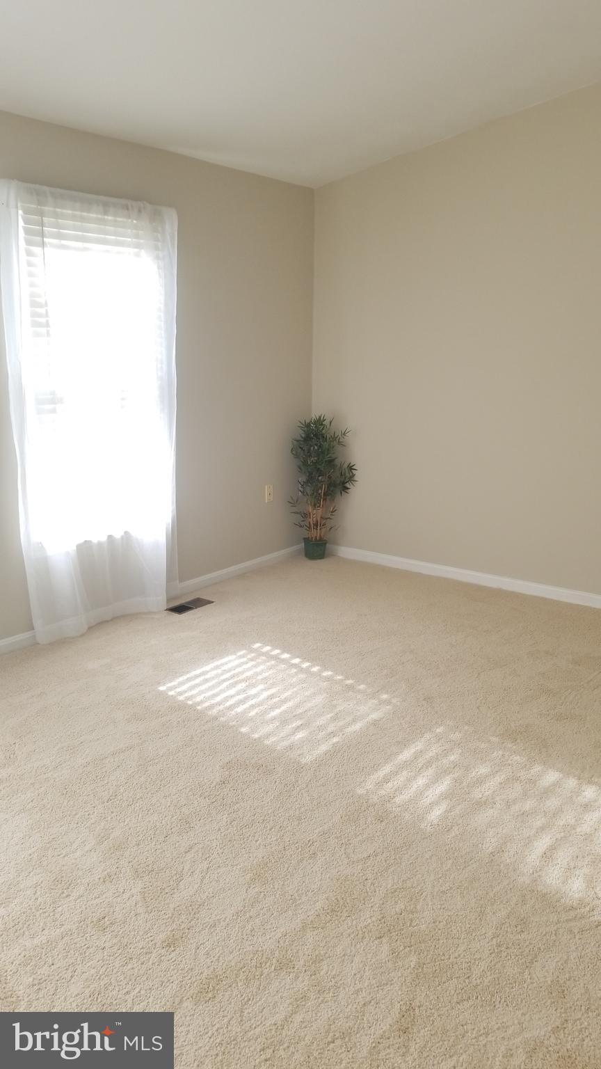 7384 Rokeby Drive Manassas, VA 20109 - Photo 16 of 20 Gallery Image 16