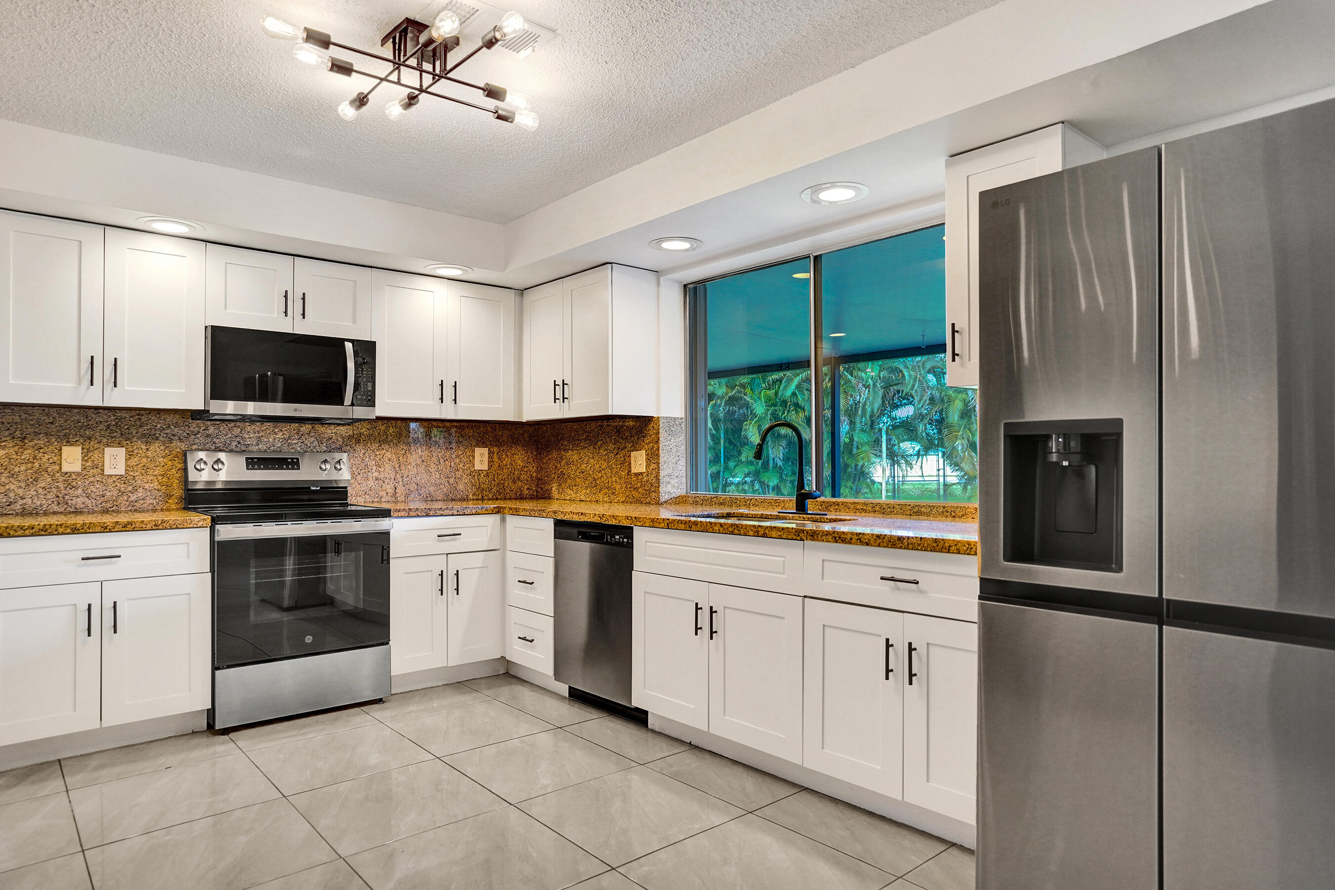 9855 Robins Nest Road Boca Raton, FL 33496 - Photo 9 of 84 DSC00142