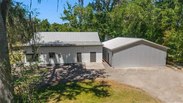 $2,000,000 | 20005 Northwest 135th Avenue, Micanopy, FL 32667