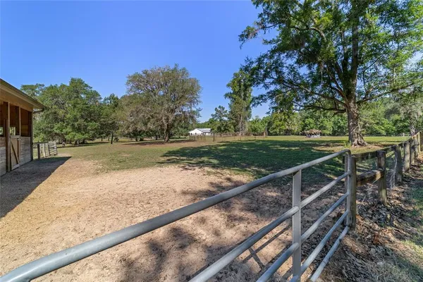 $2,000,000 | 20005 Northwest 135th Avenue, Micanopy, FL 32667