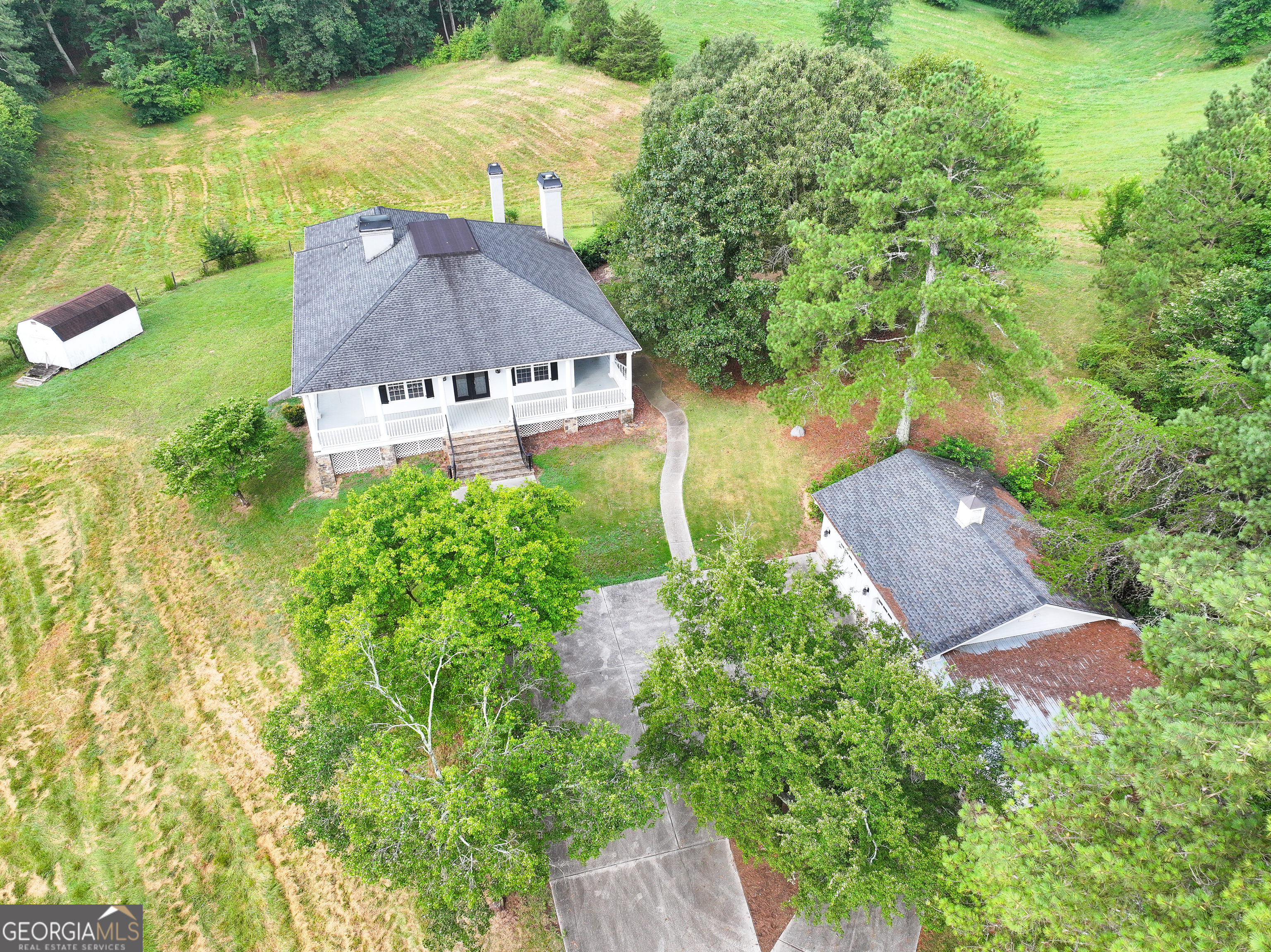 135 Evans Road White, GA 30184 - Photo 8 of 77
