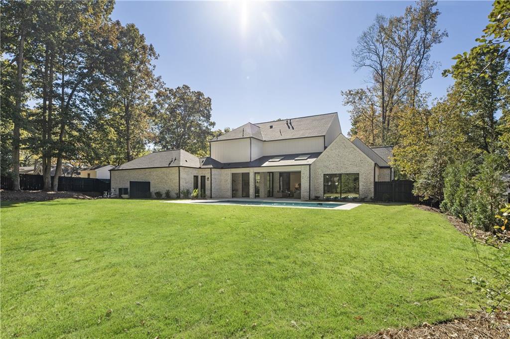 141 N Trace Alpharetta, GA 30009 - Photo 68 of 92