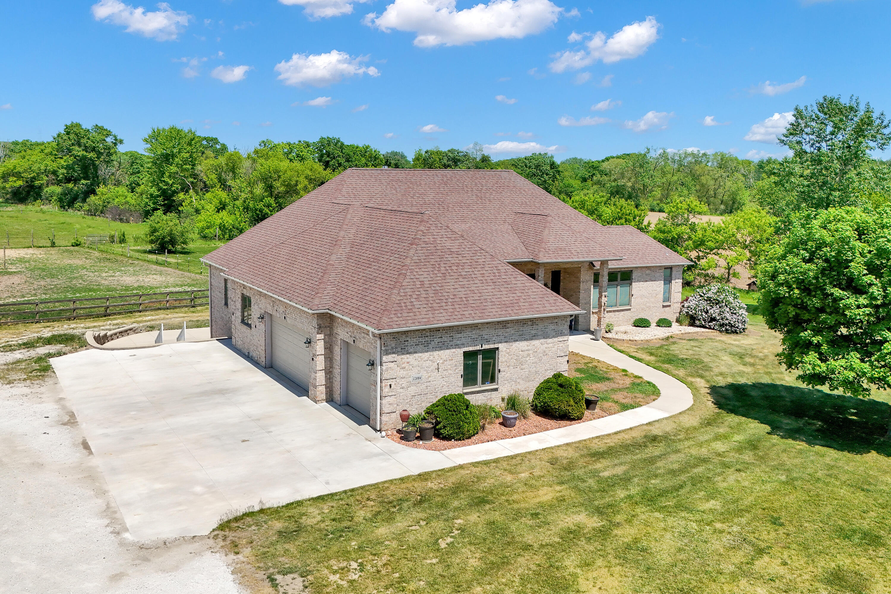 12084 West 7 Mile Road Raymond, WI 53126 - Photo 4 of 50 12084 w 7 mile rd-4