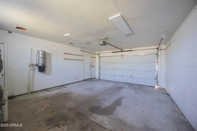 $2,495 | 7110 North 7th Avenue, Phoenix, AZ 85021