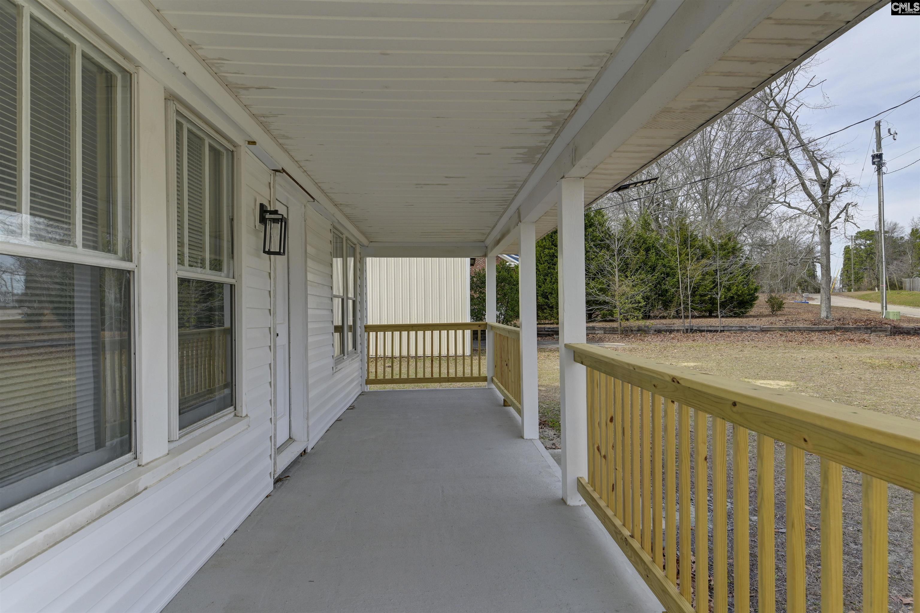 135 Caroline Springs Road Lexington, SC 29072 - Photo 4 of 26
