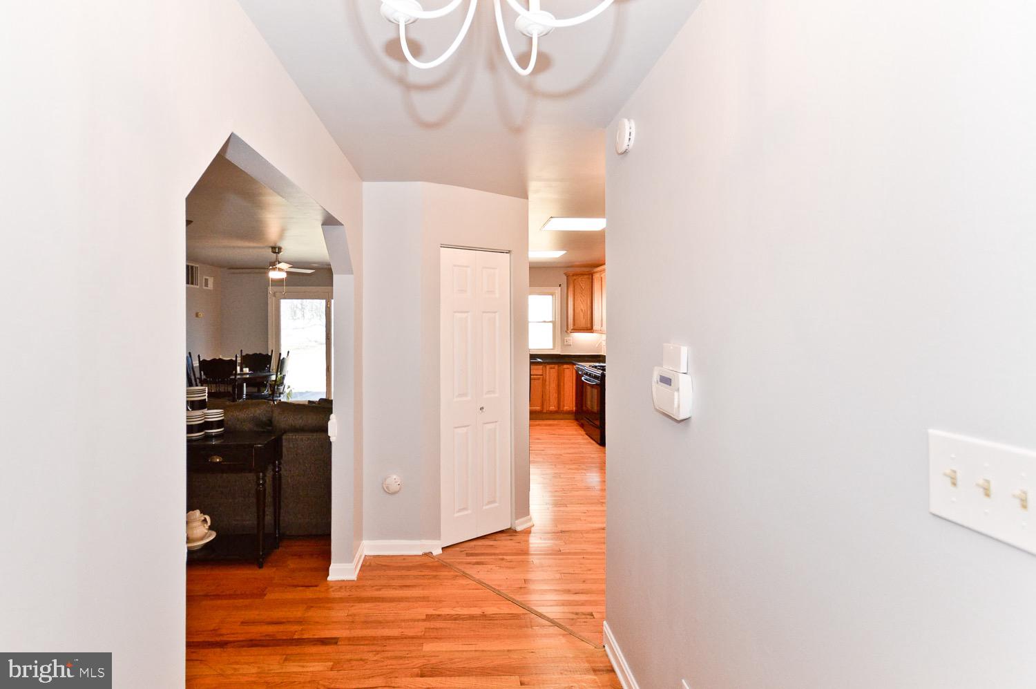 1116 Hamlin Road Waldorf, MD 20602 - Photo 5 of 33 Gallery Image 5