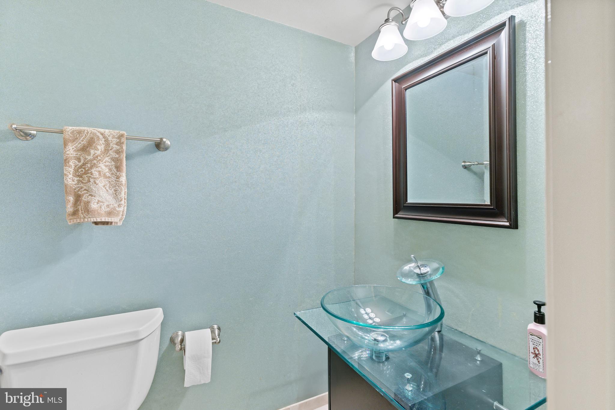 2922 Toone Street Baltimore, MD 21224 - Photo 32 of 41 Third Full Bath