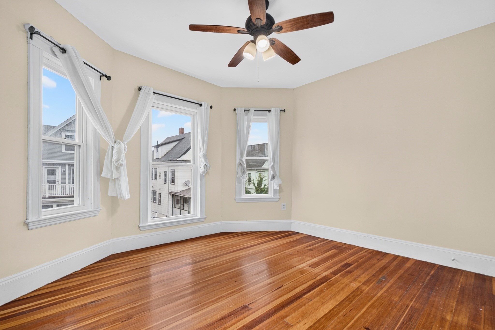 45 Edwin Street, Unit 2 Boston, MA 02124 - Photo 8 of 21 Gallery Image 8