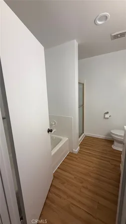 $2,650 | 4520 Natick Avenue, Unit 206, Sherman Oaks, CA 91403