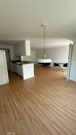 $2,650 | 4520 Natick Avenue, Unit 206, Sherman Oaks, CA 91403