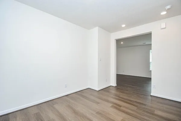 $2,400 | 25230 Benroe Street, Katy, TX 77493