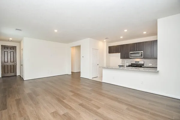 $2,400 | 25230 Benroe Street, Katy, TX 77493