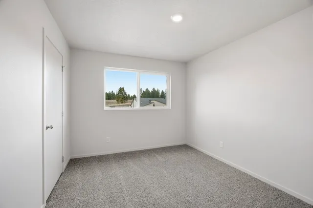 $379,995 | 901 East L Street, Deer Park, WA 99006