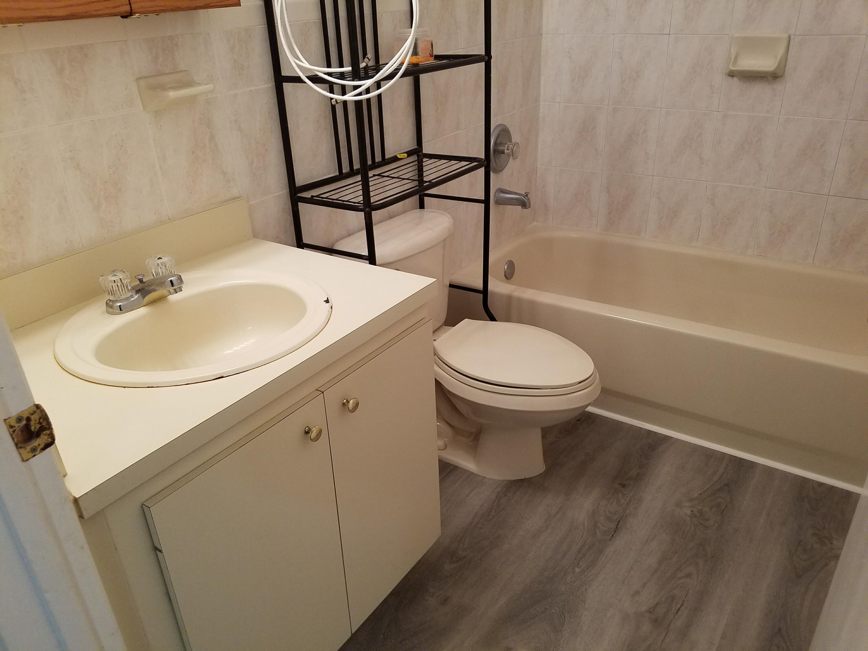 6036 Southwest 35th Street, Unit AB Miramar, FL 33023 - Photo 24 of 31 20170524_224411