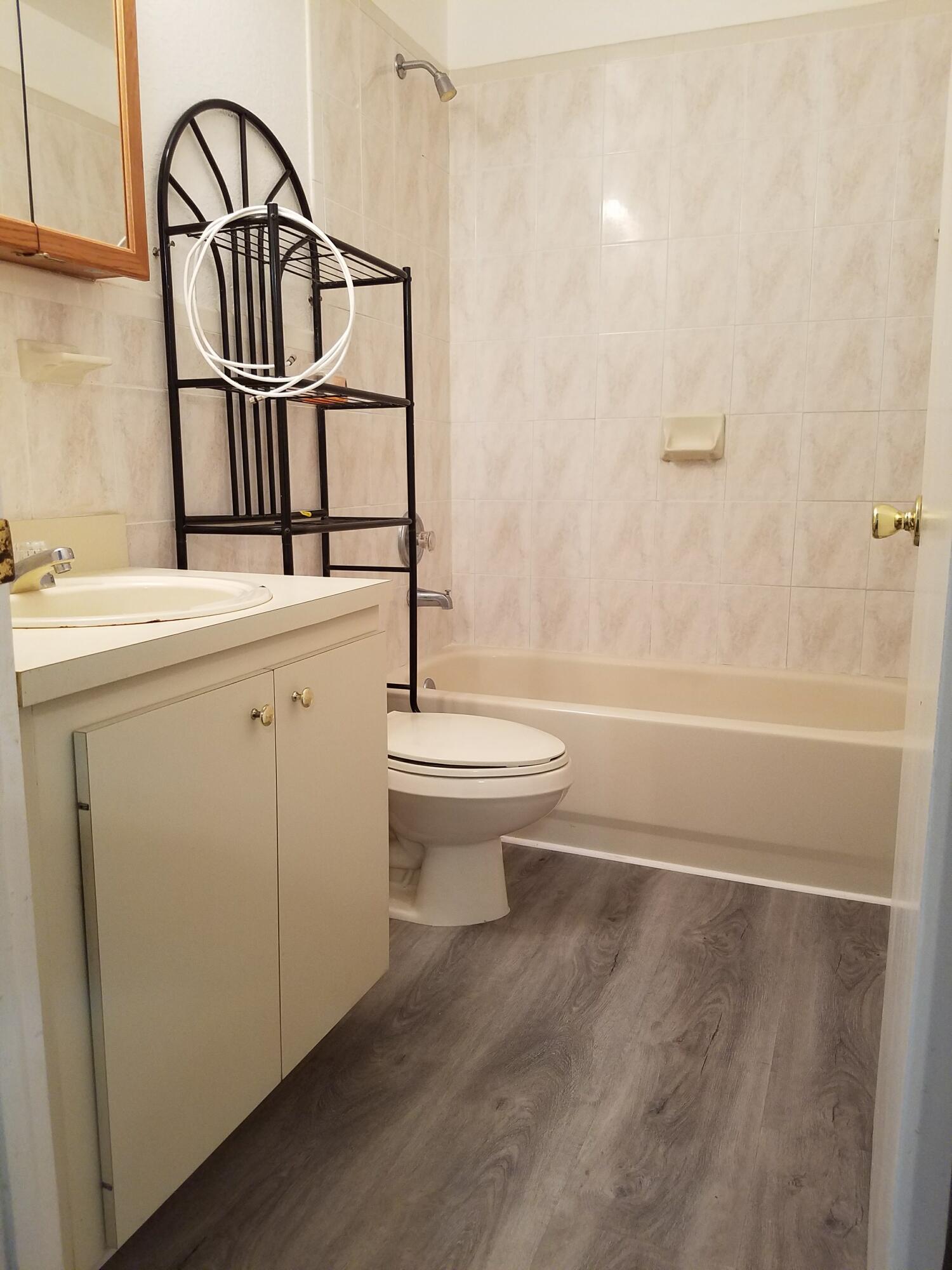 6036 Southwest 35th Street, Unit AB Miramar, FL 33023 - Photo 25 of 31 20170524_224424