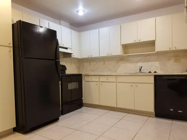 $680,000 | 6036 Southwest 35th Street, Unit AB, Miramar, FL 33023