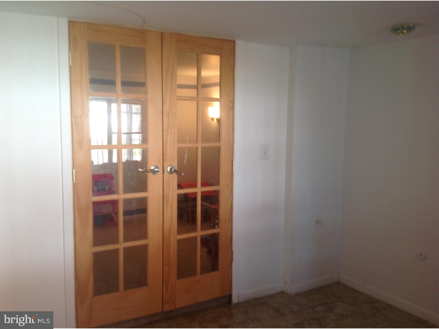 12453 Barbary Road Philadelphia, PA 19154 - Photo 21 of 25 Gallery Image 21