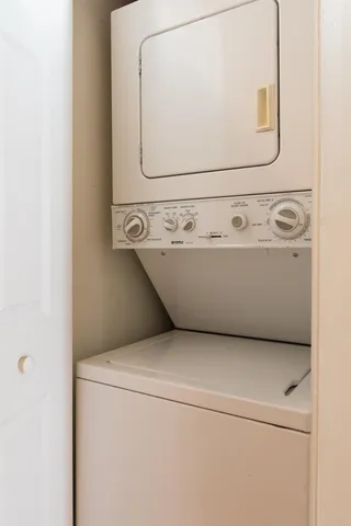 $549,000 | 159 State Street, Unit 1B, Portsmouth, NH 03801