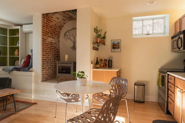 $549,000 | 159 State Street, Unit 1B, Portsmouth, NH 03801