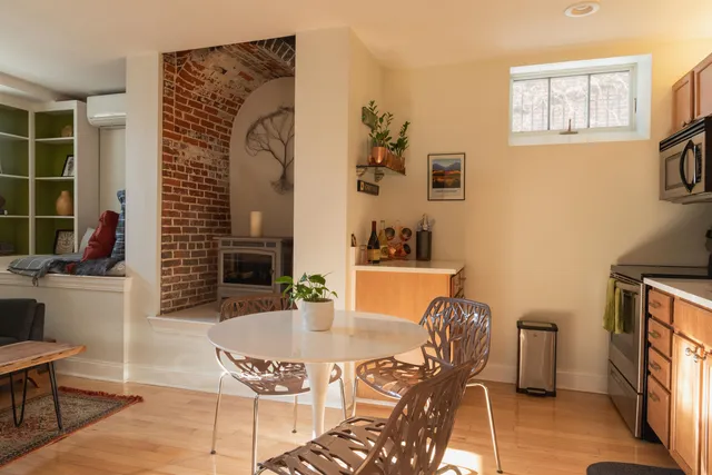 $549,000 | 159 State Street, Unit 1B, Portsmouth, NH 03801