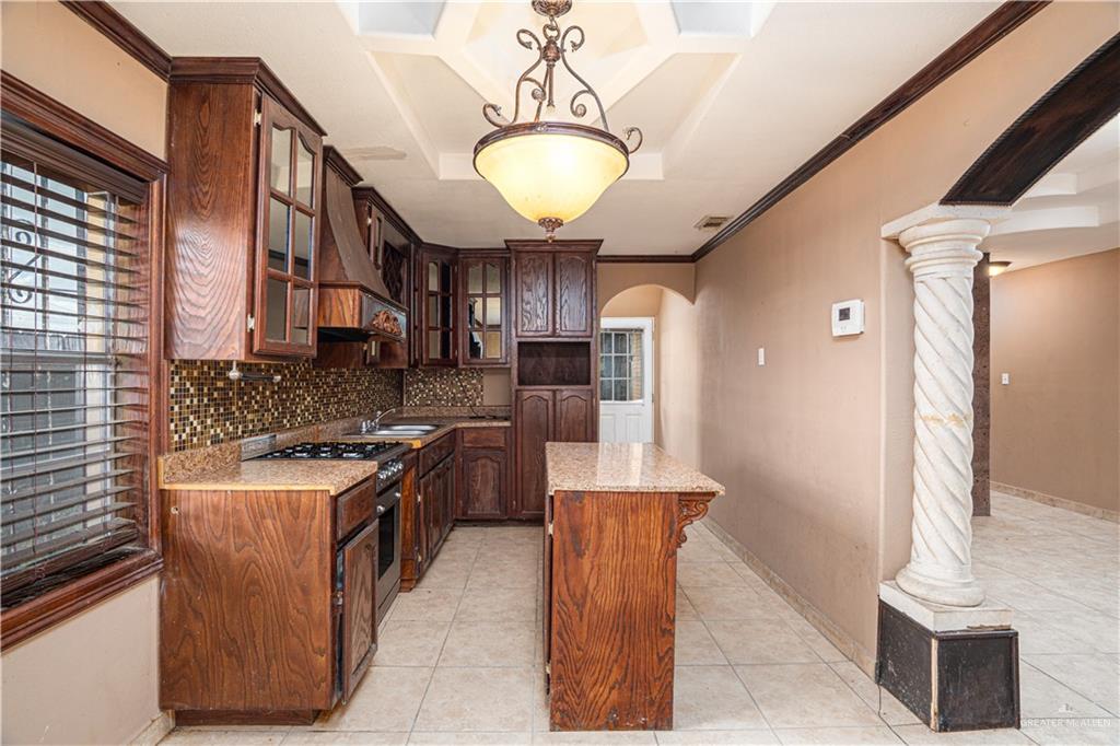 720 North Padre Avenue Weslaco, TX 78596 - Photo 11 of 29