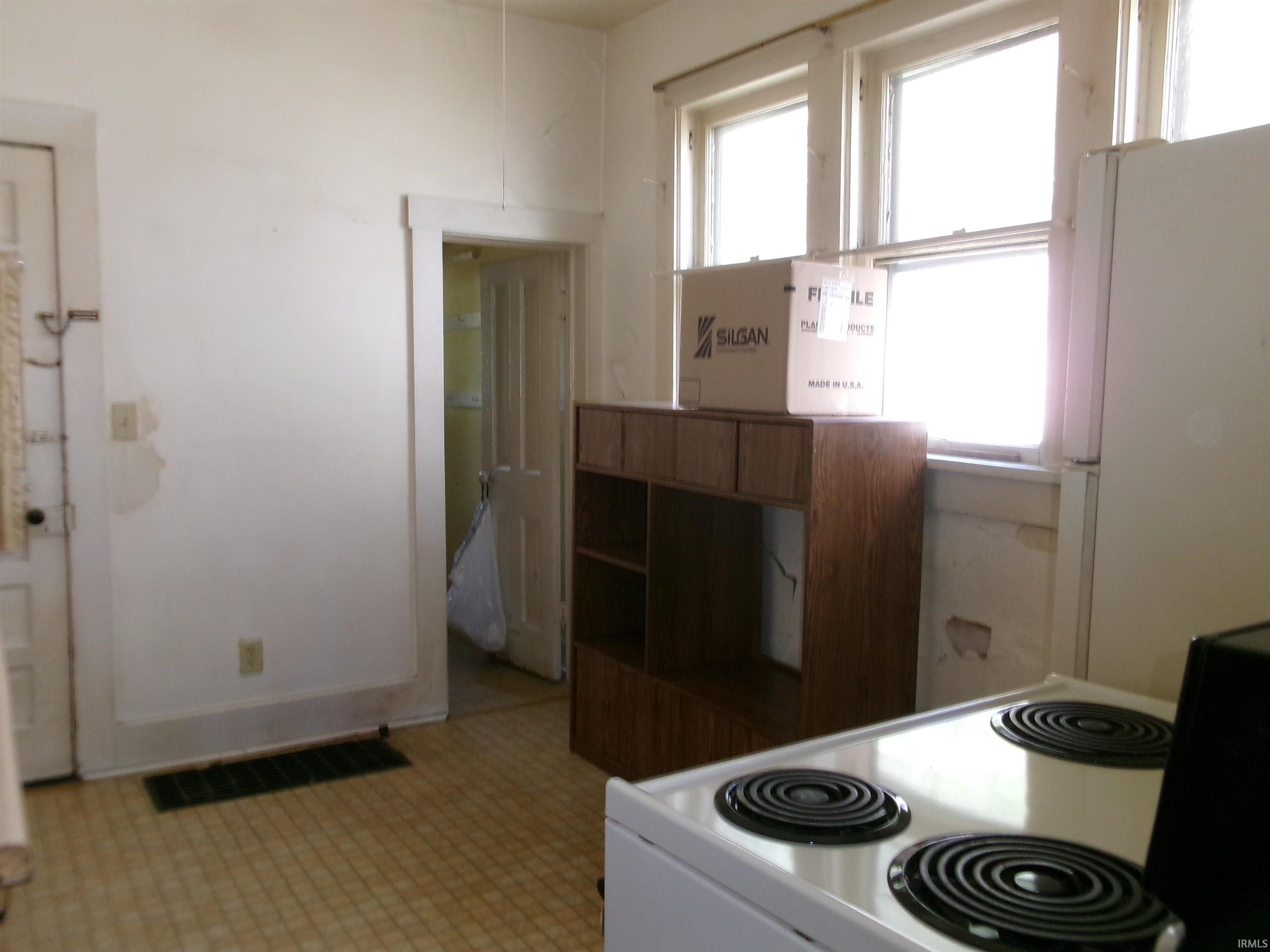 114 West 7th Street Peru, IN 46970 - Photo 9 of 11