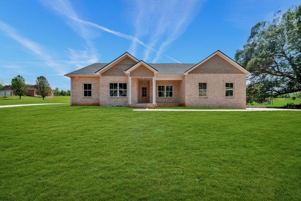 2994 Surrey Ridge Road Clarksville, TN 37043 - Photo 1 of 30 Gallery Image 1