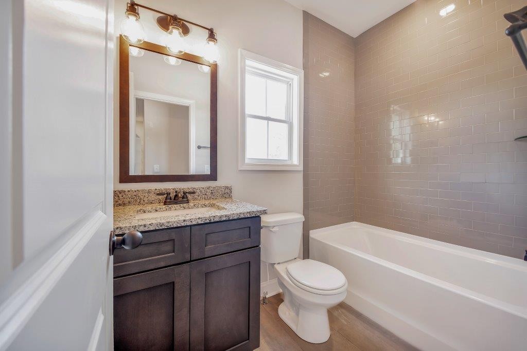 2994 Surrey Ridge Road Clarksville, TN 37043 - Photo 12 of 30 Gallery Image 12