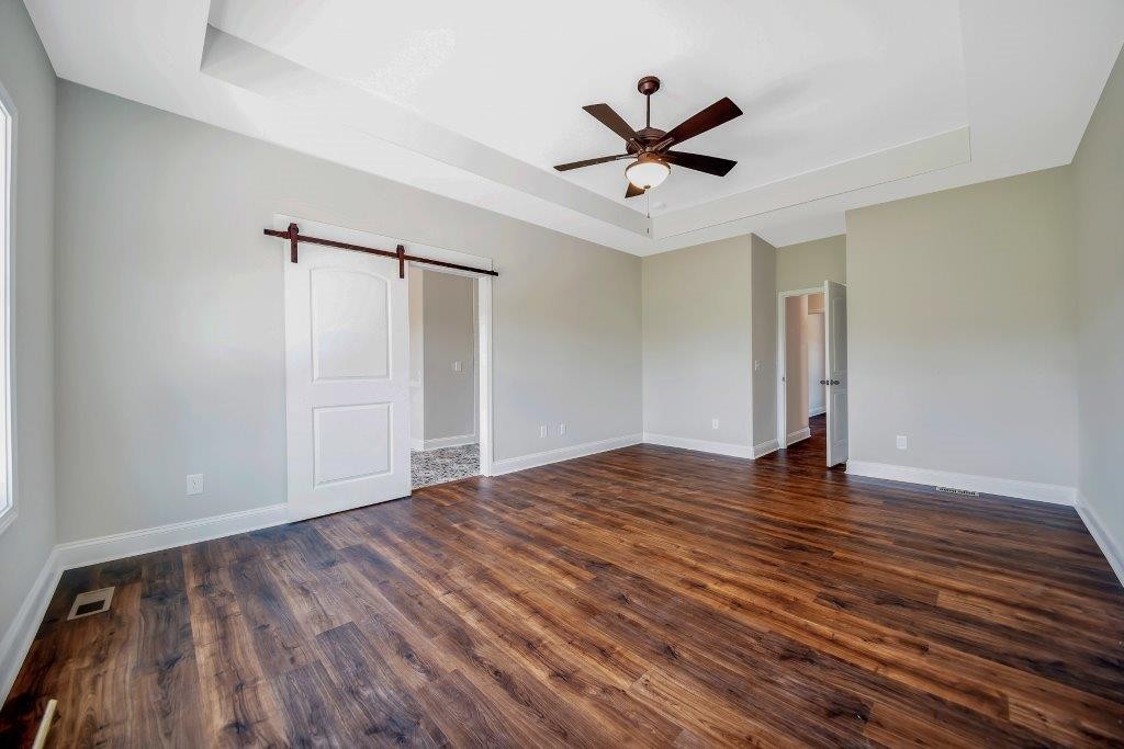 2994 Surrey Ridge Road Clarksville, TN 37043 - Photo 10 of 30 Gallery Image 10