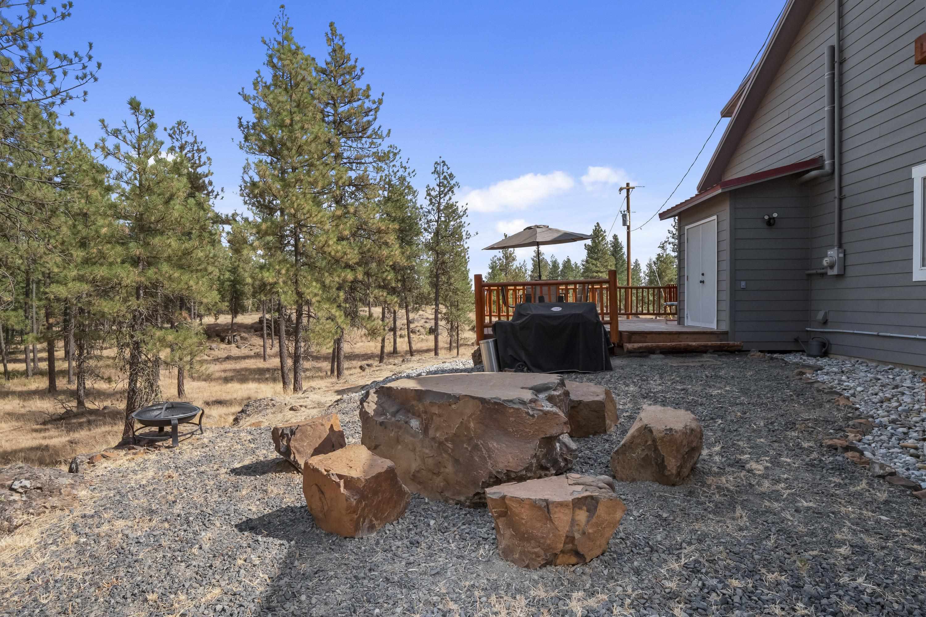 27820 West Drumheller Road Cheney, WA 99004 - Photo 33 of 48